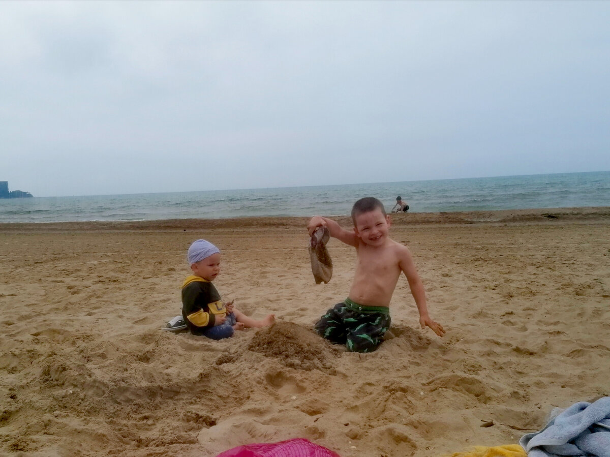 Это и есть Гоша забияка маленький) 