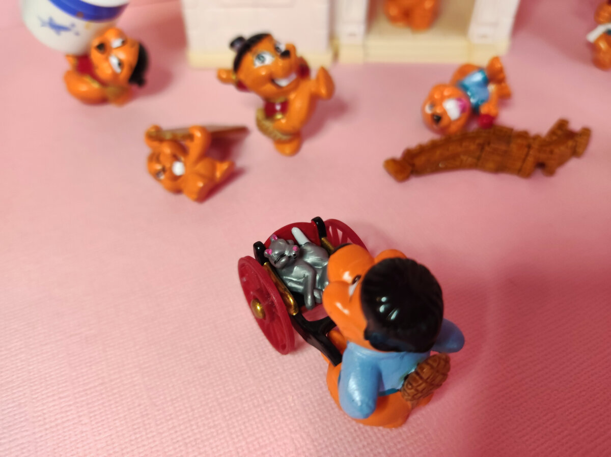 Да-да, это кошка в "карете"