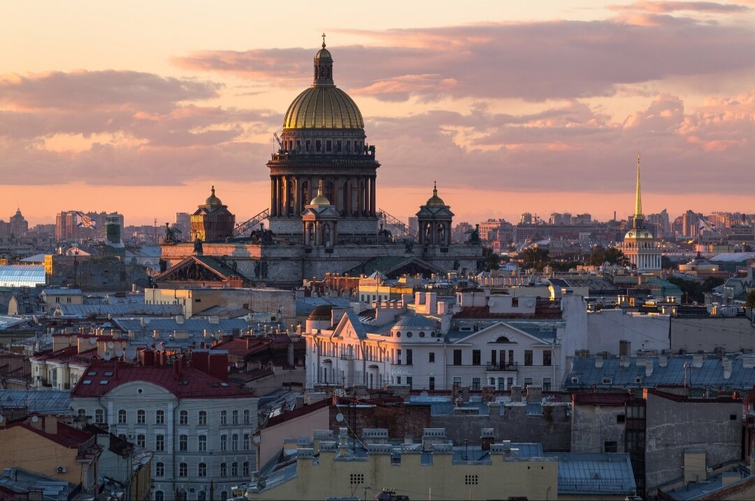 Вид на исторический центр города с крыши.