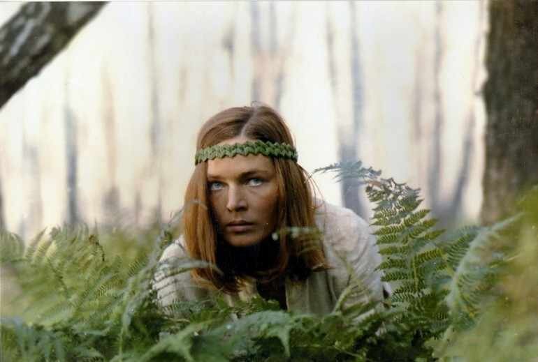 Кадр из фильма "Олеся" взят для иллюстрации из Яндекс Картинки.