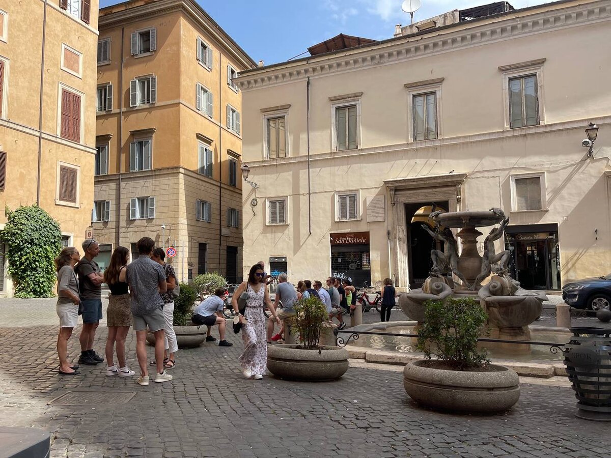 Piazza Mattei, Рим