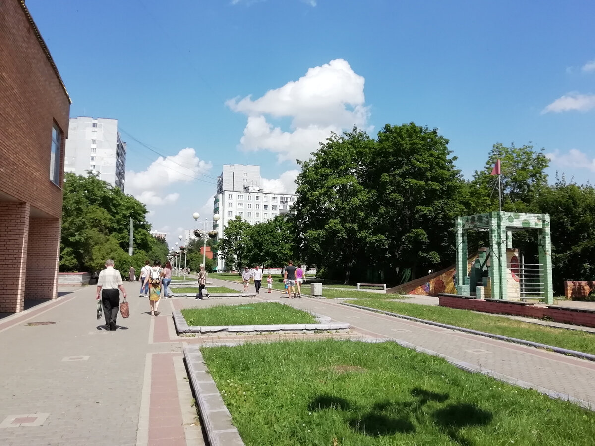 Сиреневый бульвар