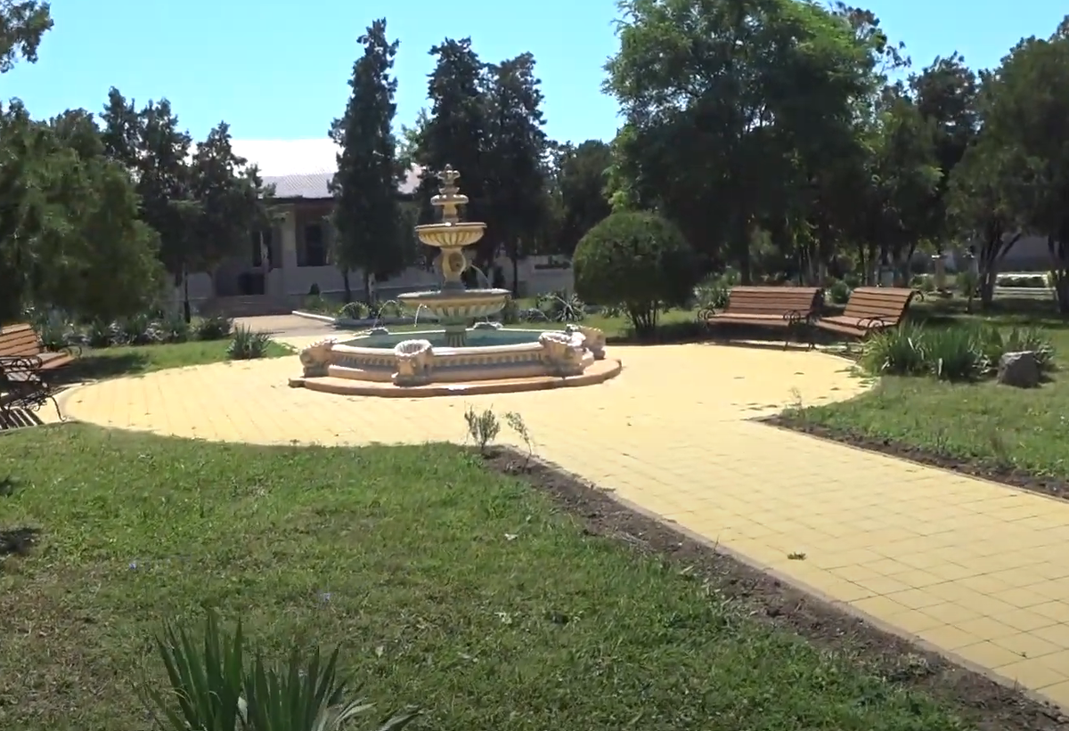 Фонтаны с подсветкой