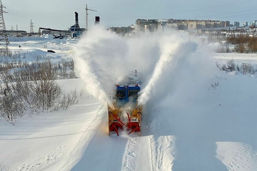 Поворотный "Ураган"