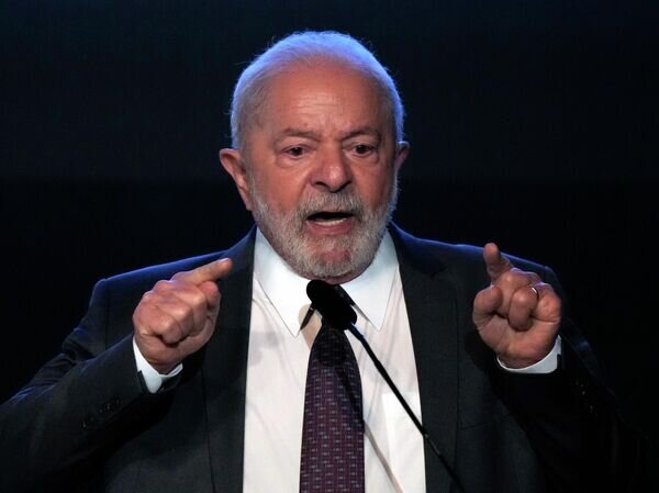    © AP Photo / Eraldo Peres