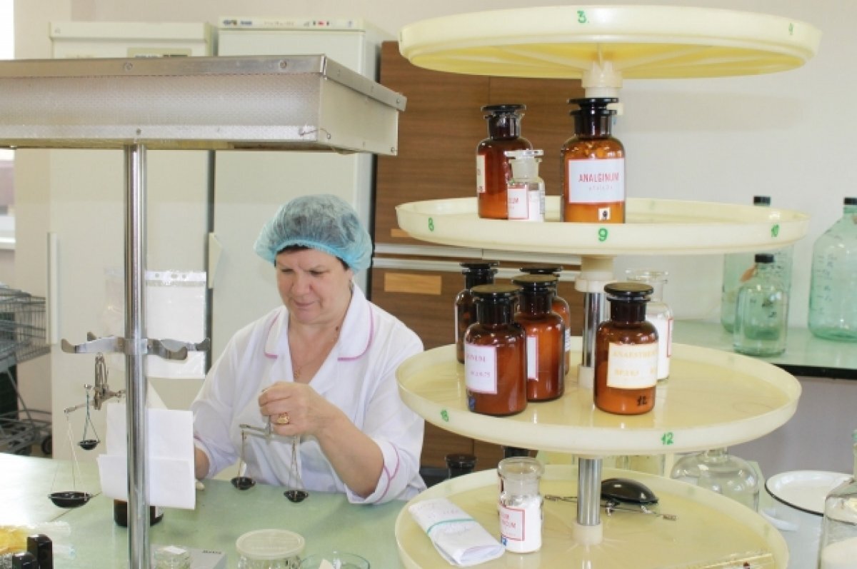    Охлопков перечислил лекарства, производимые на севере РК