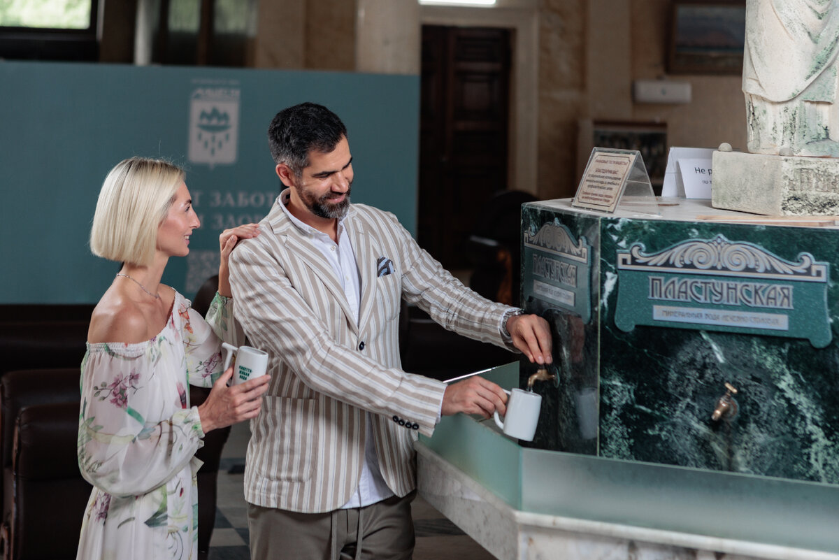 Бювет с минеральной водой "Пластунская"