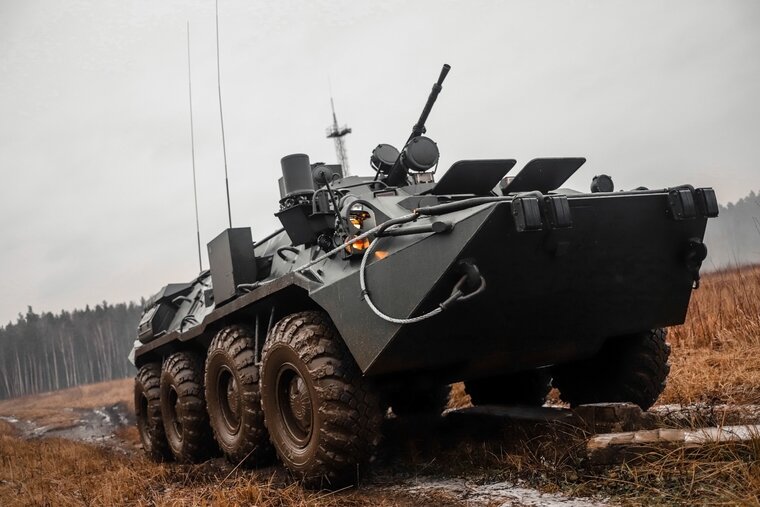    Рядом с Никольской рощи замечена военная техника (фото из архива)