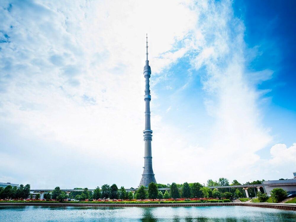 источник: https://www.tourprom.ru/site_media/images/upload/2017/3/24/newsphoto/bashnya.jpg