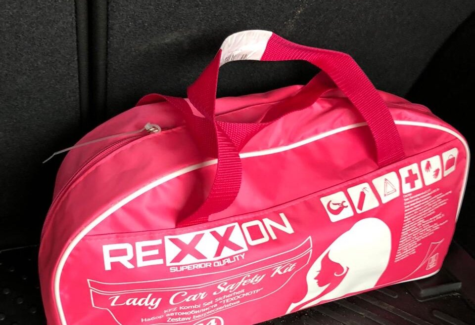 Будь маленькой девочкой даже когда тебе тридцатник🙈 