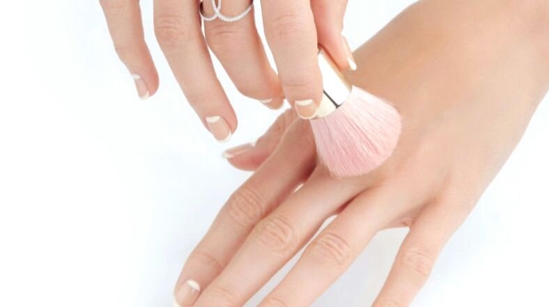 Не прячьте свои руки, а ухаживайте за ними.