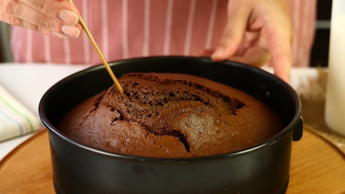 Торт со штангой. Почему не приходит тотр. Красивые и вкусные тортики. Прикольные торты. Приходят коды подтверждения на телефон.