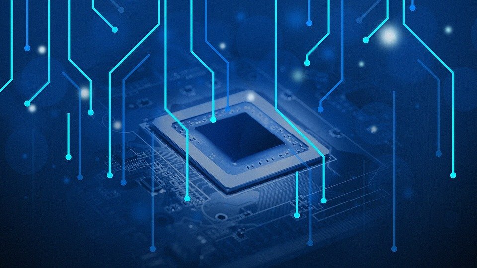 https://cdn.pixabay.com/photo/2017/10/05/08/20/technology-2818664_960_720.jpg