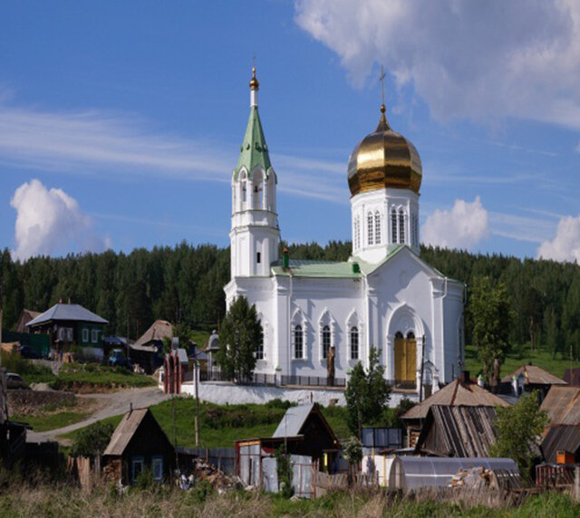 Крестовоздвиженский храм с. Сыростан