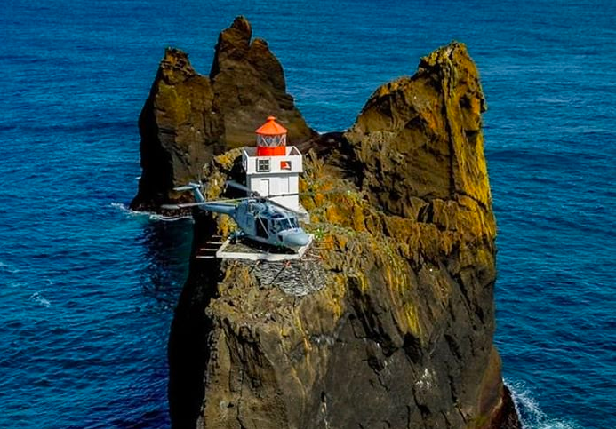 Самый маленький обитаемый остров, ставший островом одинокого маяка