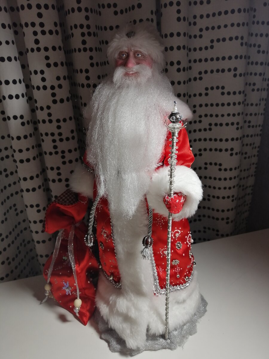 Дед Мороз Хрустальный из парчи