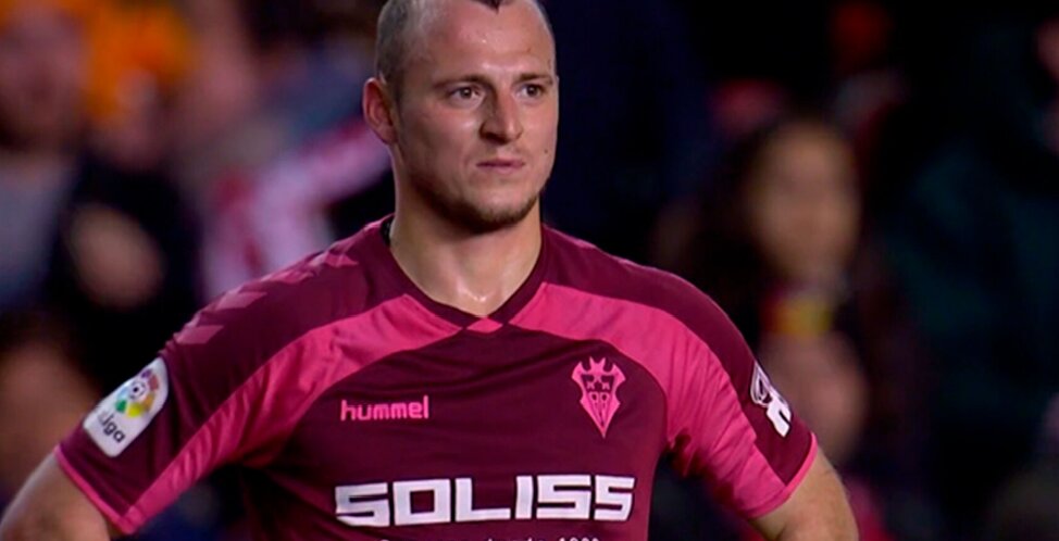 Роман Зозуля в одном из футбольных матчей