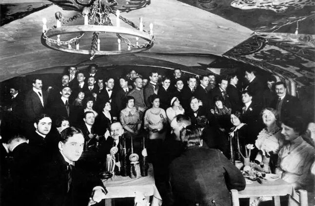  Художественный театр в кабаре «Бродячая собака» (1912/1913)