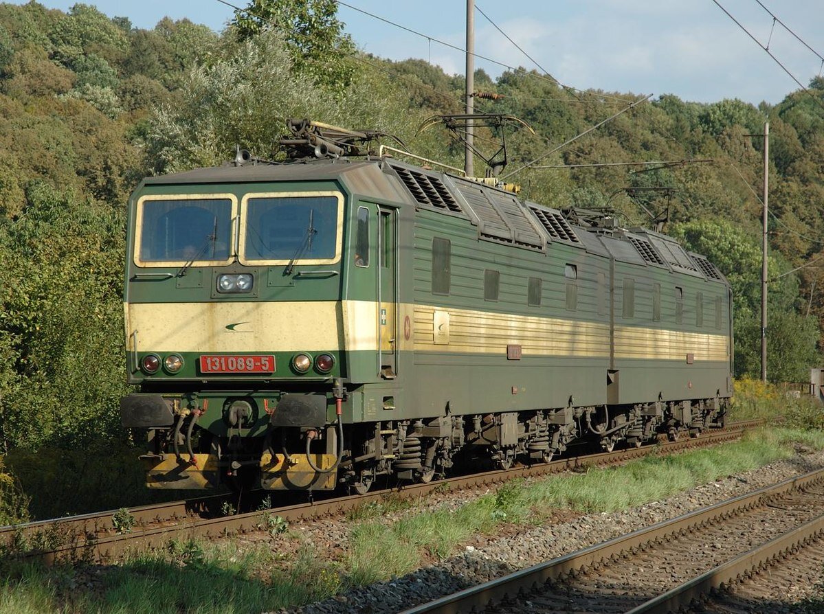 Электровоз серии 131 (Е479.1), фото www.wikidata.org