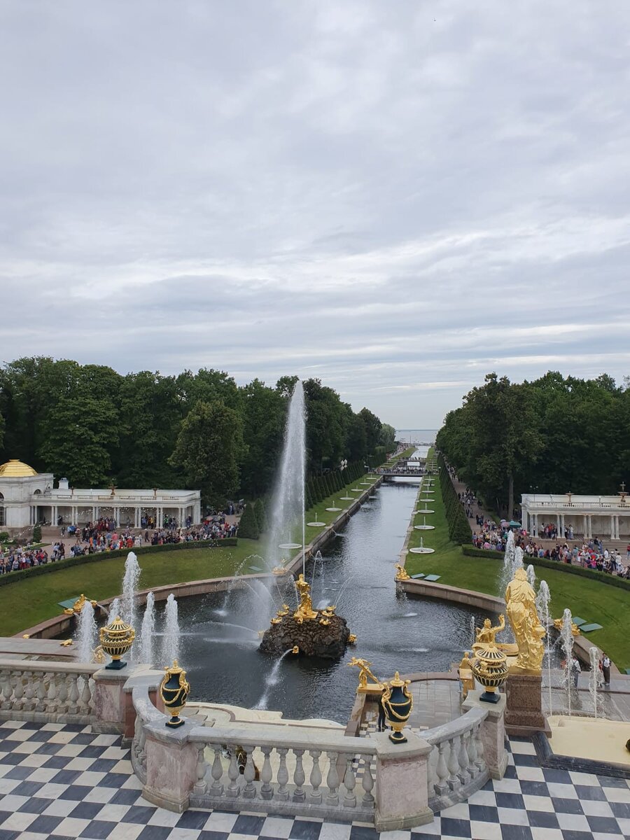 Поехала жена с матерью с Израиля туда отдохнула говорить понравилась очень воздух чистый зелень везде не так как в Израиле осталась довольная теперь осталось мне поехать Вот и думаю ехать или нет Как вы ребята думаете поехать?