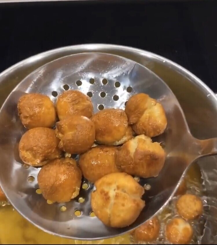 Мини-пончики из сгущенки