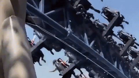 Интересно, сколько тапочек по улетало от такой скорости?