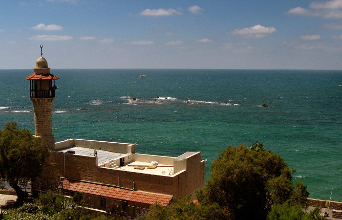 Скалы в море у Яффо