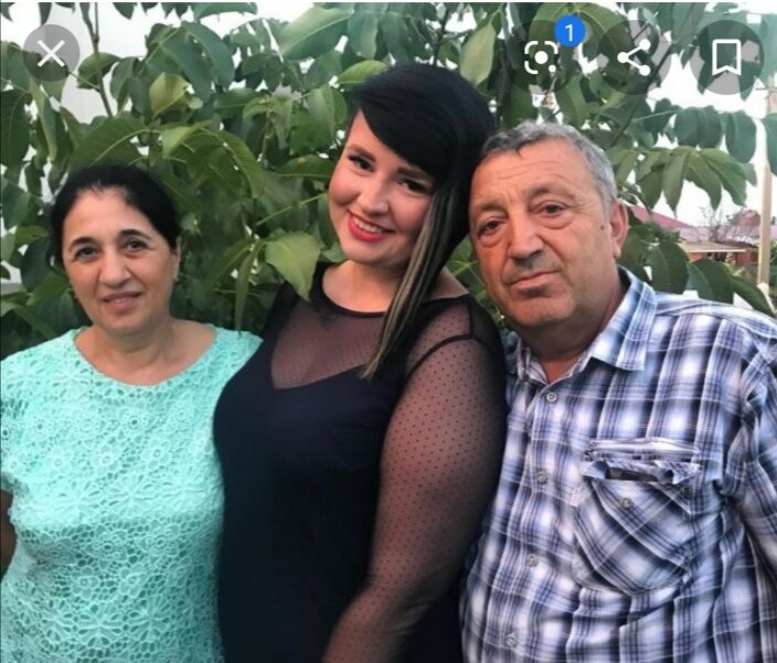 Саша и родители Оганесяна