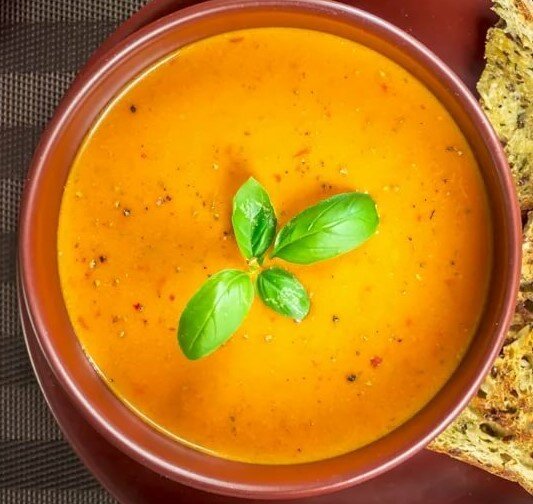    Суп, как основное блюдо, имеется в любой кухне. Но такого богатого ассортимента заправочных супов, как в нашей национальной кухне, нет нигде в мире.