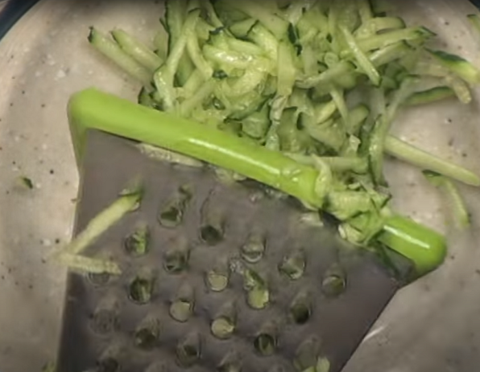 Терка огурца