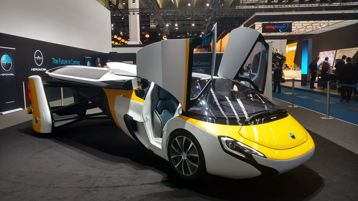 Летающий автомобиль AEROMOBIL