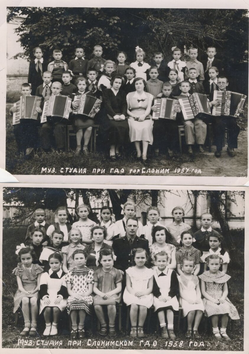 Я слева крайний верхний ряд! У меня  уже шерстяная  школьная форма, а не х/б.