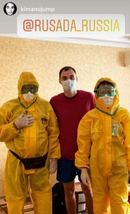 Инспекторы допинг-контроля РУСАДА у легкоатлета Ильи Глазунова