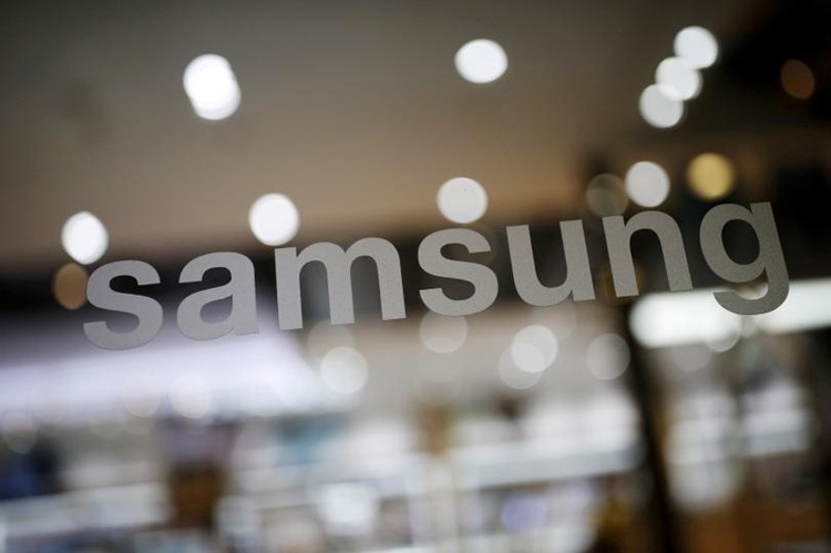 Samsung осталась мировым лидером по поставкам смартфонов