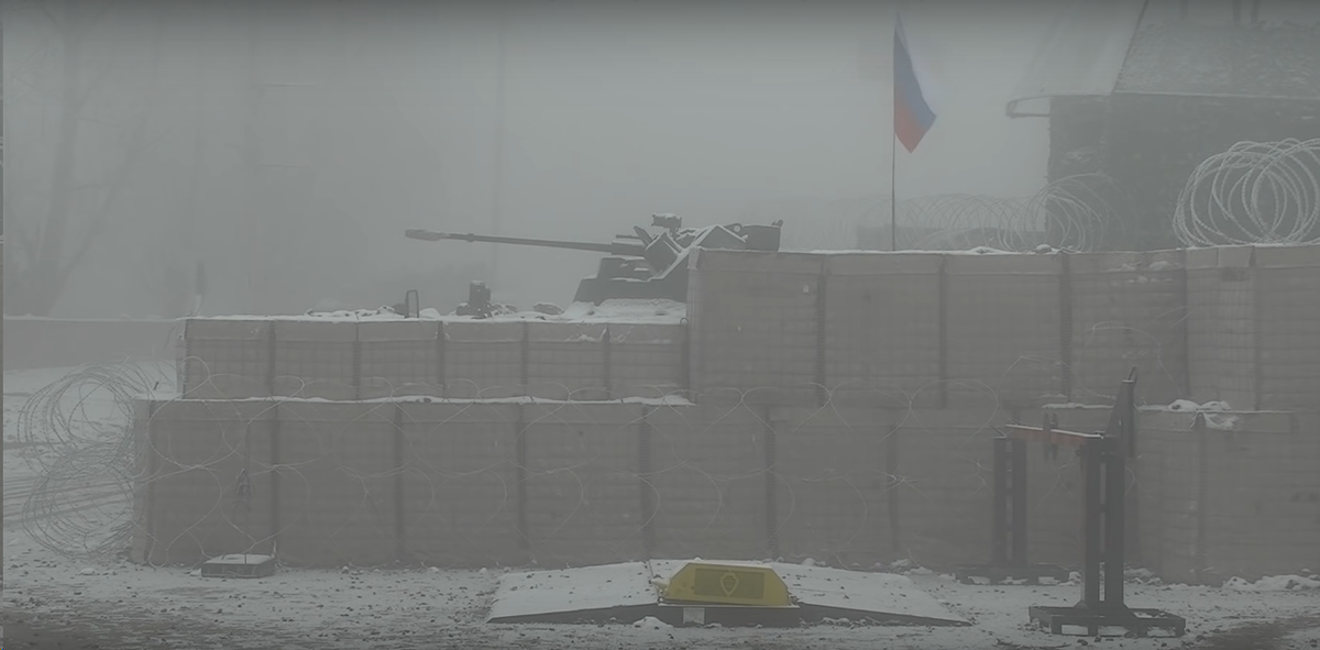 Блокпост российских миротворцев в Карабахе.Скриншот видео https://www.youtube.com/watch?v=6GZuRouNBoA