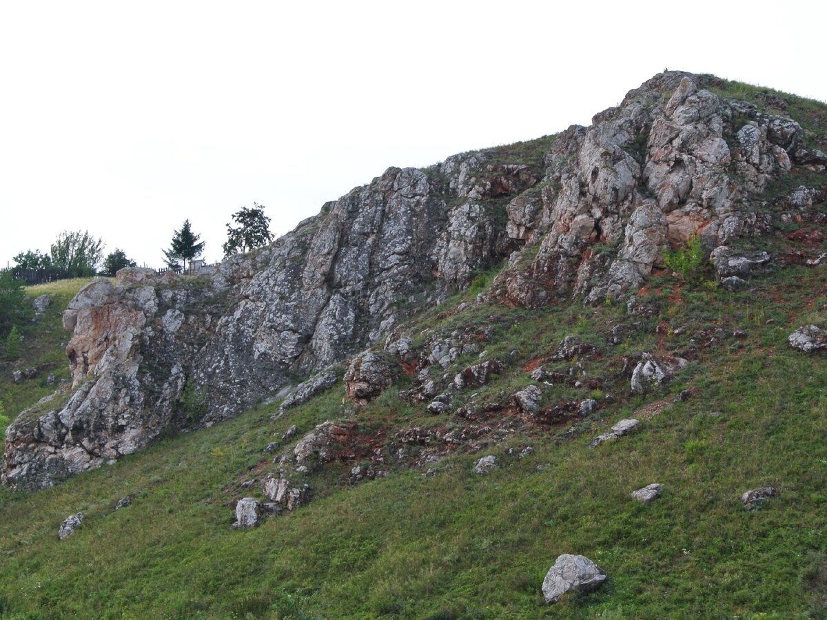 Гора, похожая на собаку. Фото автора