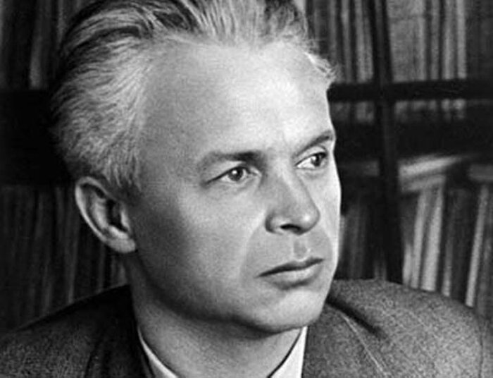 А. Довженко