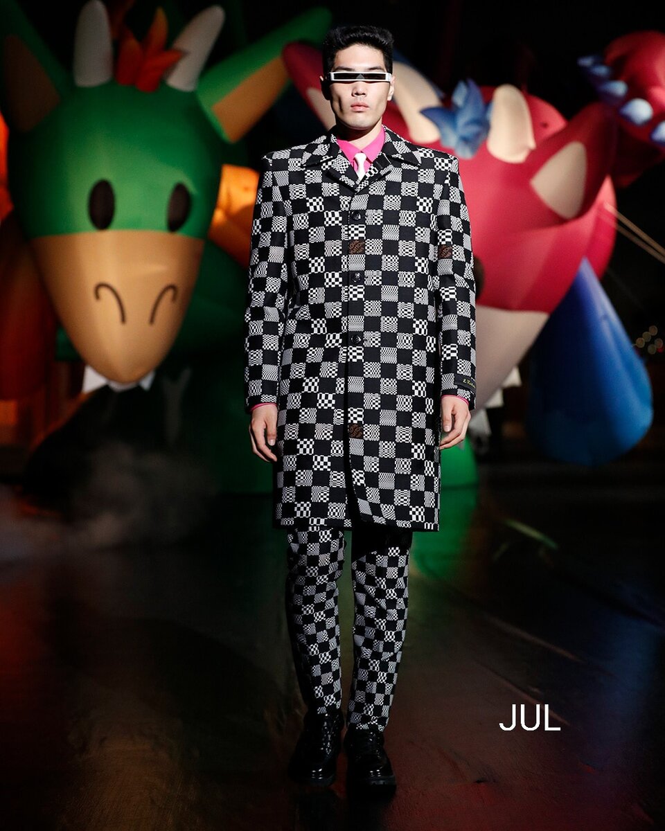 Из открытого источника