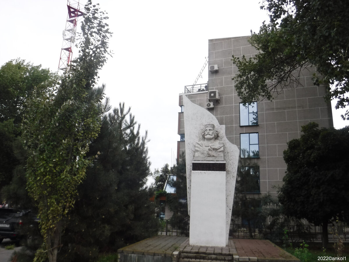 Таганрог. Итальянский сквер.