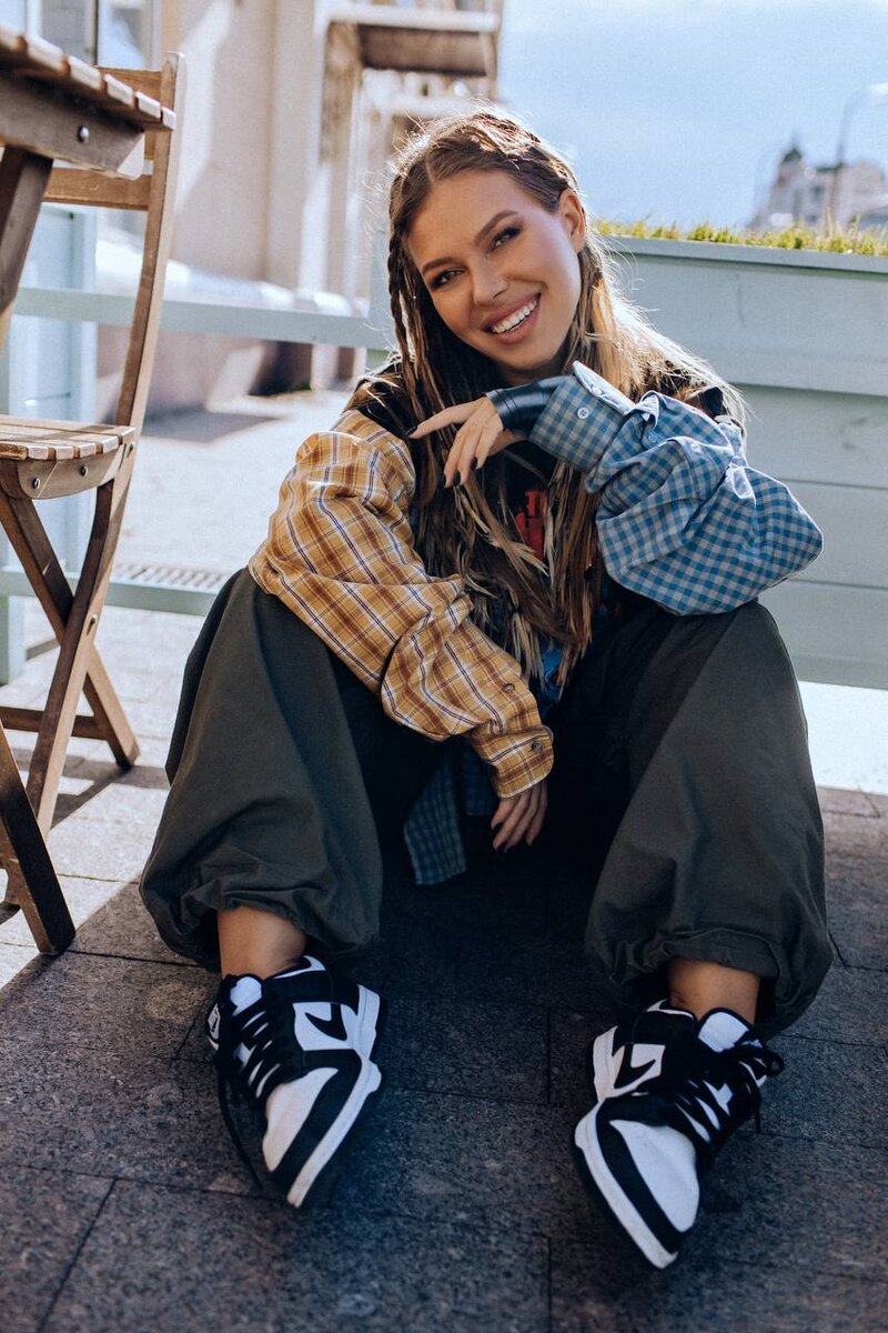 Рита Дакота 