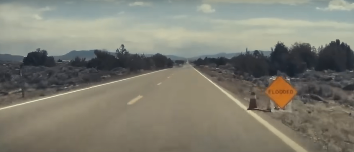 Участок шоссе "Затоплено"