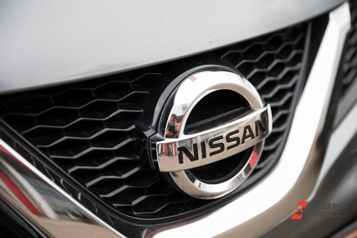 Подержанные автомобили Nissan везут на Средний Урал.  Фото: ФедералПресс / Евгений Поторочин