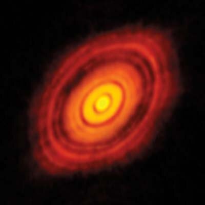 Фото : ALMA (ESO/NAOJ/NRAO)