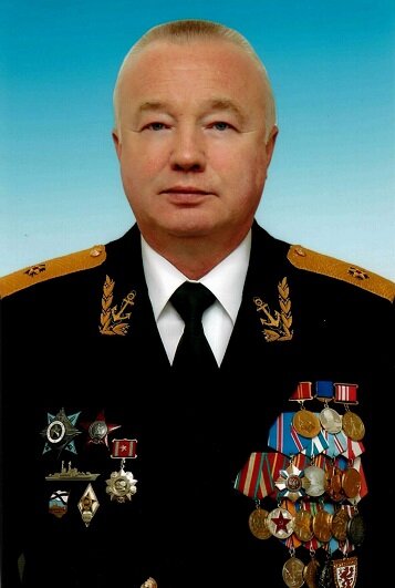 Контр-адмирал Борис Домбровский.