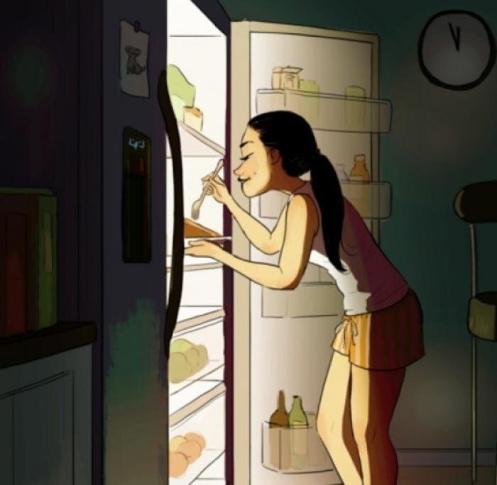 Девушка у холодильника ночью. Женщина у холодильника ночью. Холодильник арт.