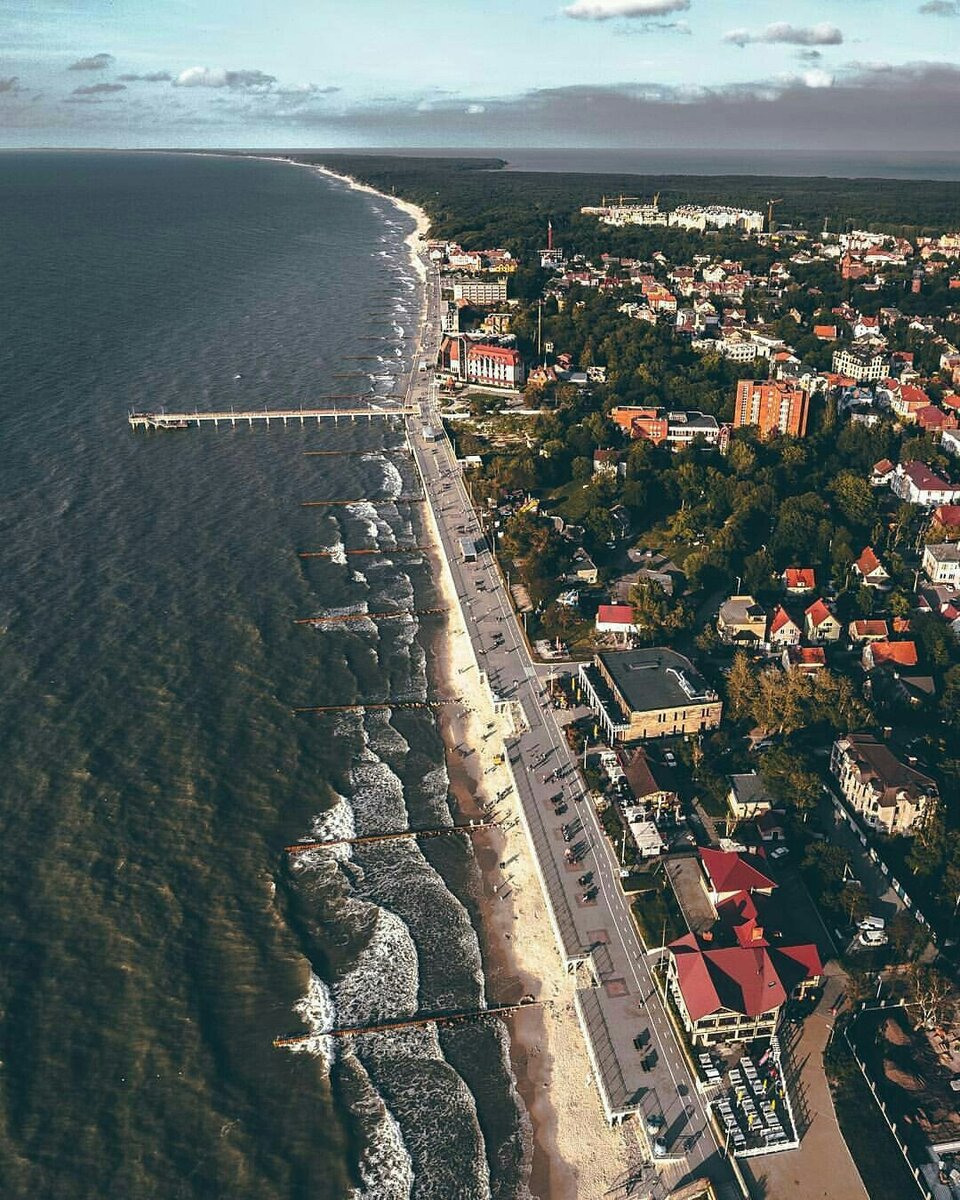 Променад с пирсом в Зеленоградске