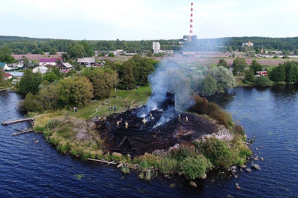 Кондопога Церковь Успения Пресвятой Богородицы пожар