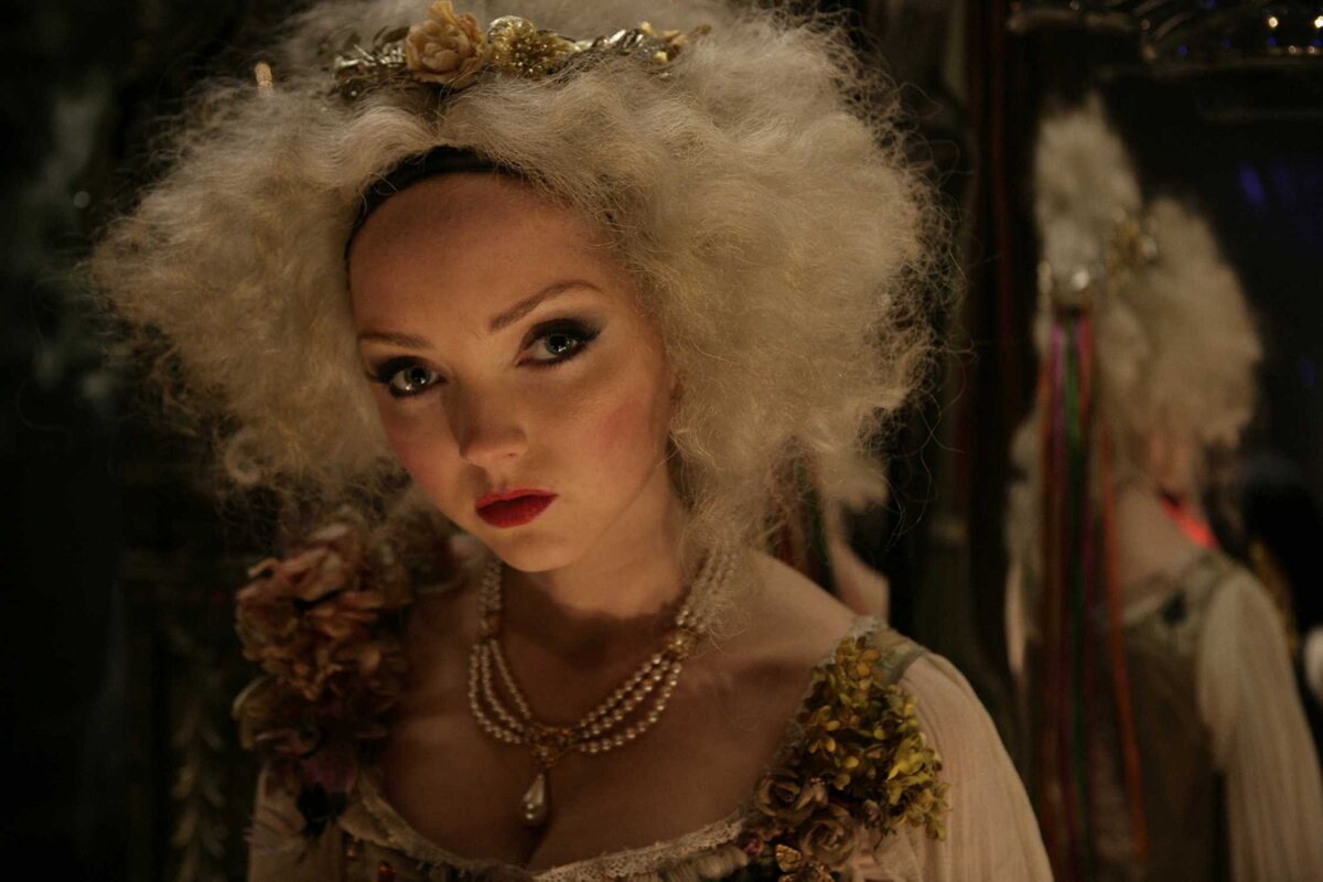 Кадр из фильма "Воображариум доктора Парнаса" (2009)