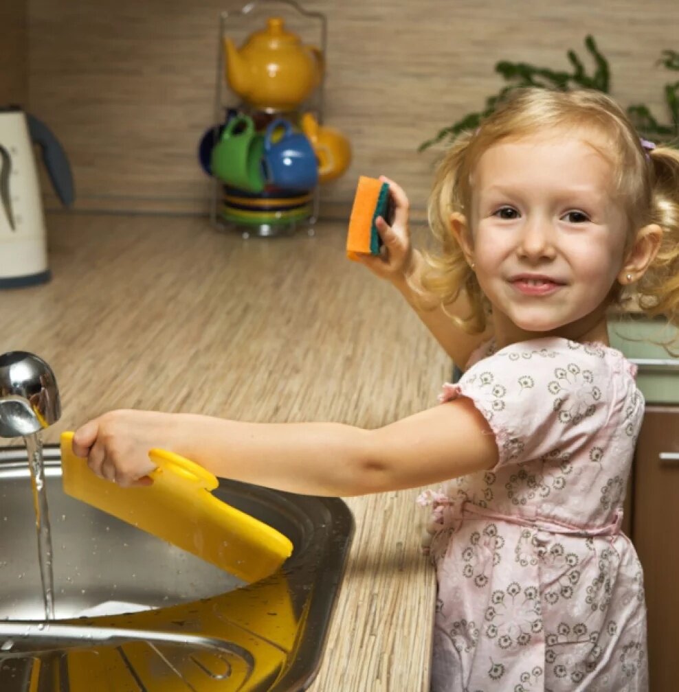 Дети на кухне