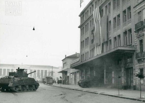 “Нет. Сегодня мы освобождаем Афины. От вас”